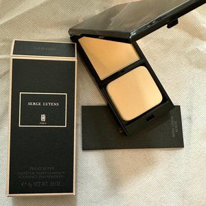 SERGE LUTENS Teint Si Fin Compact Foundation Blanc Matte Finish Luxury Makeup